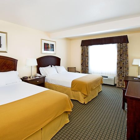 Holiday Inn Express & Suites Willcox Ruang foto