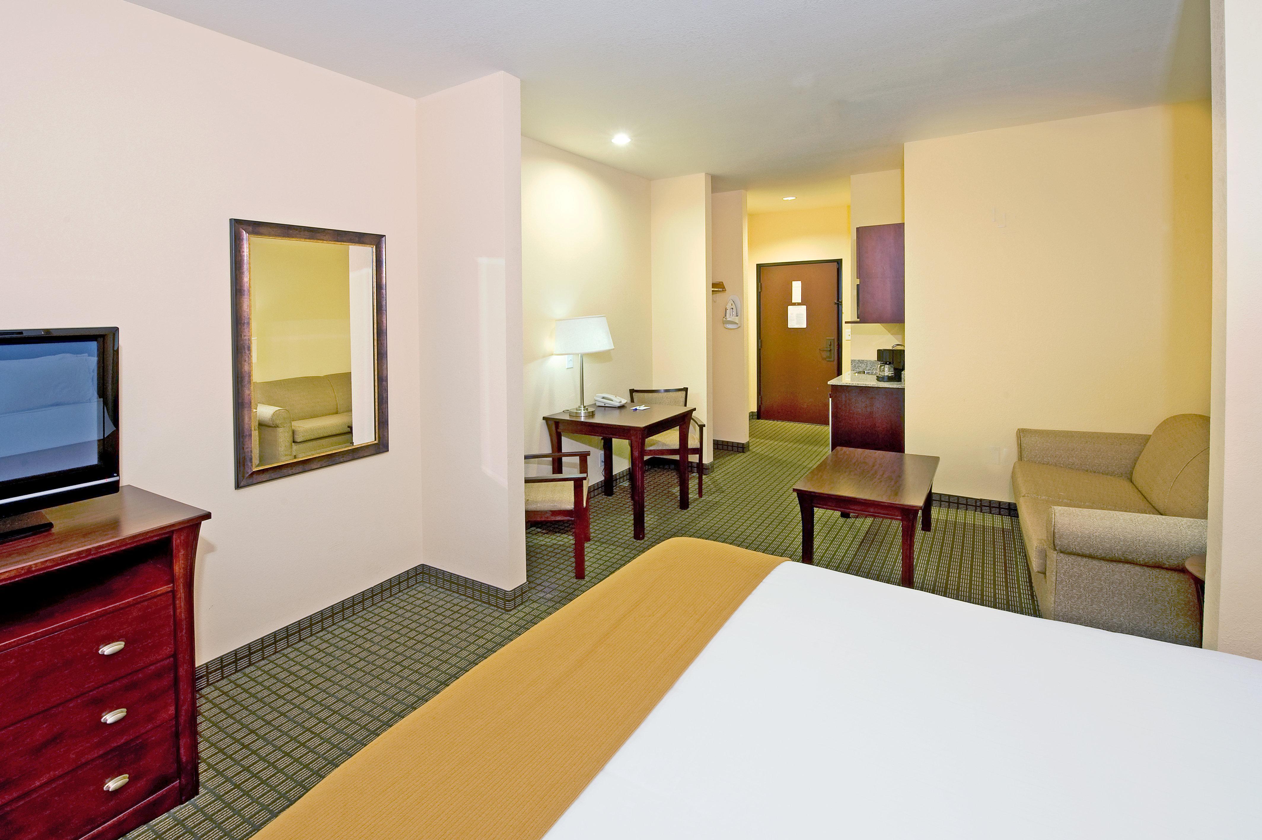 Holiday Inn Express & Suites Willcox Bagian luar foto